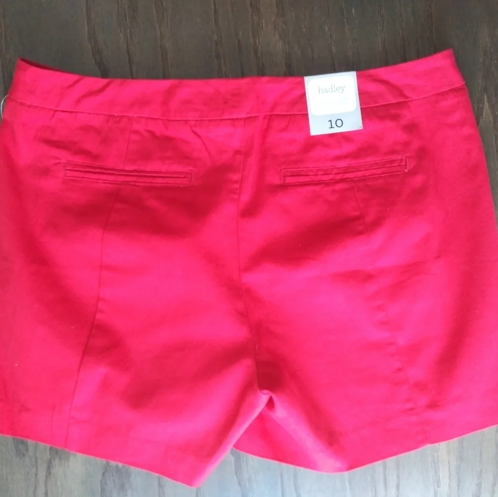 NWT GAP SHORTS - Picture 2 of 5